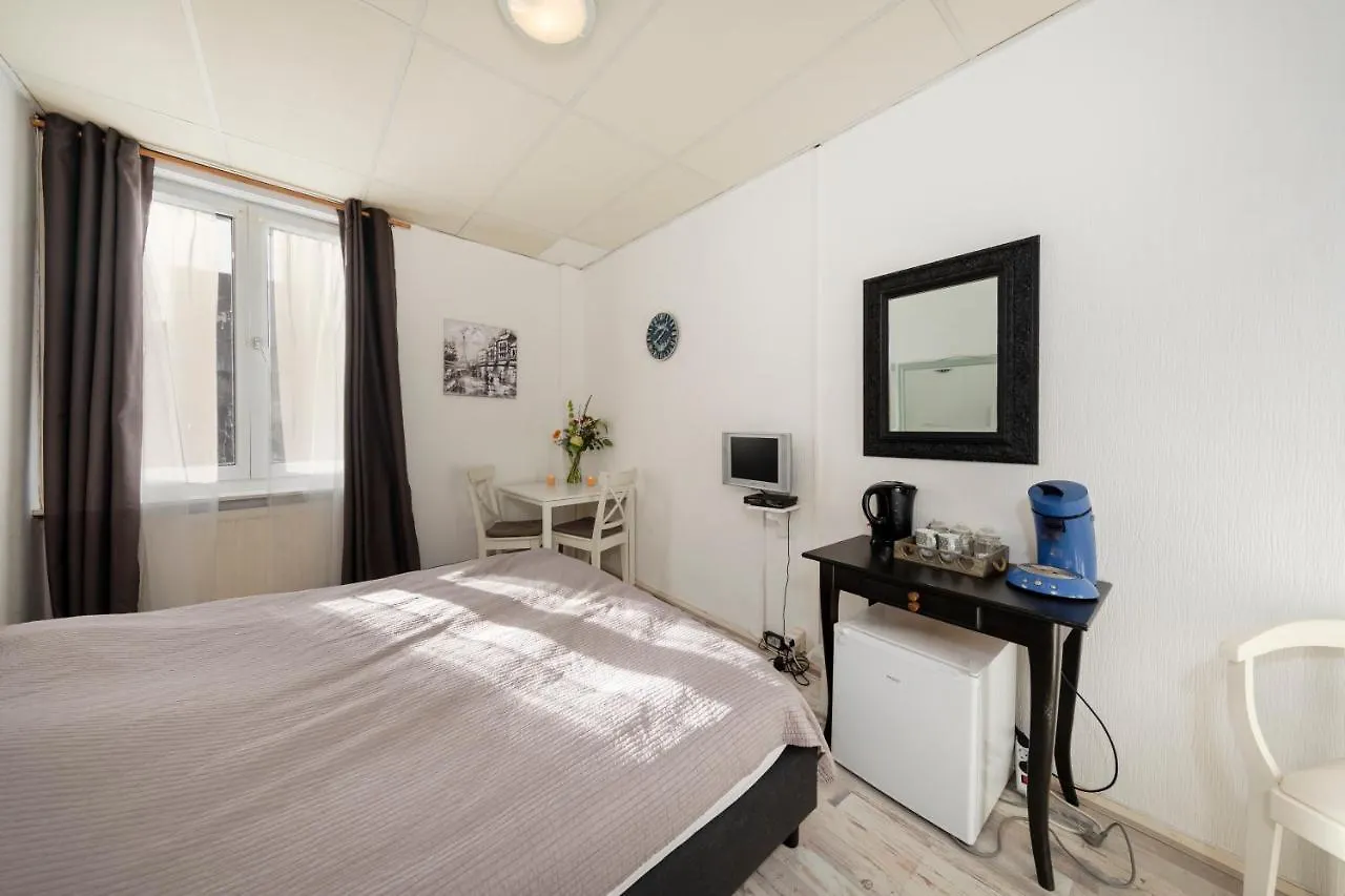 Blankebil Rooms Zandvoort 2*,