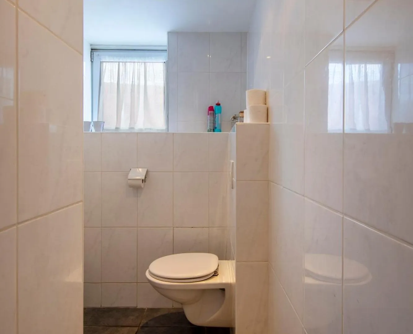 Blankebil Rooms Zandvoort 2*,